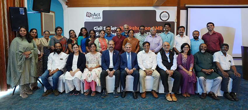 Group photo of the 32 participants of the civil society workshop in Kerala, India.
