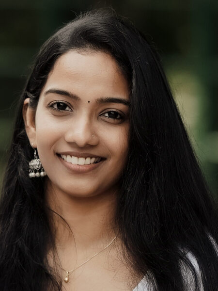 Devika AB portrait picture.